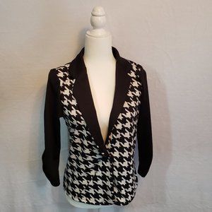 Almost Famous Checkered Jacket Large